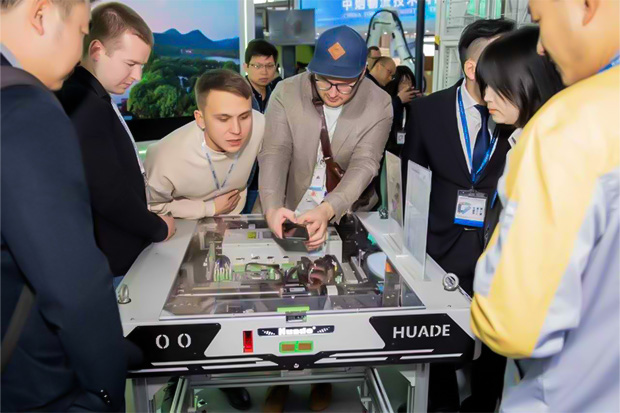 CeMAT Shanghai &mdash; China（Huayide exhibition）