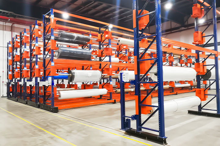 HUADE mobile cantilever racking system for storing film rolls, nonwoven rolls, and plastic roll materials