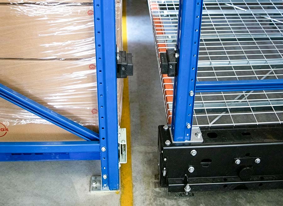 HUADE shock protection rubber buffer block for a mobile pallet racking system