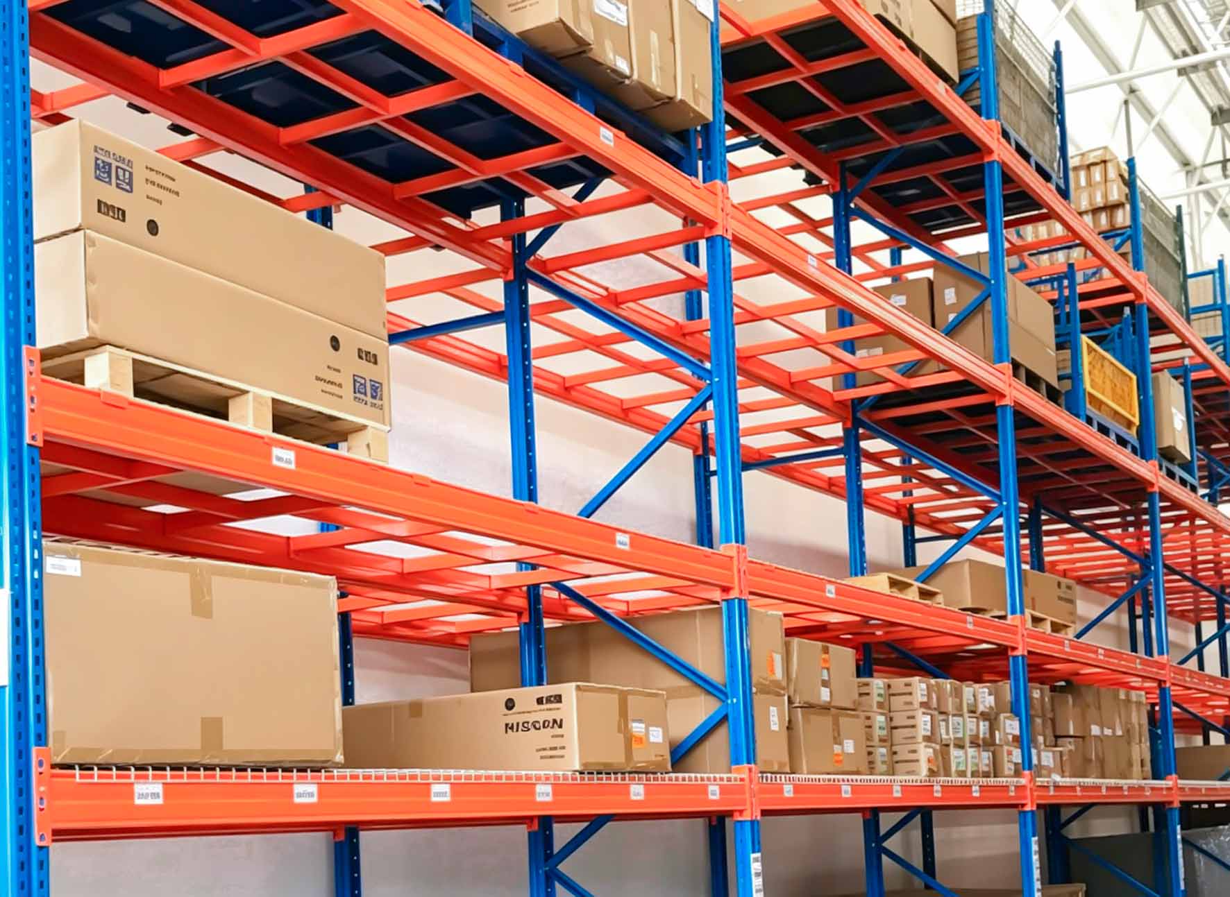 Pallet rack upright frame with double-diamond holes for adjustable beam levels