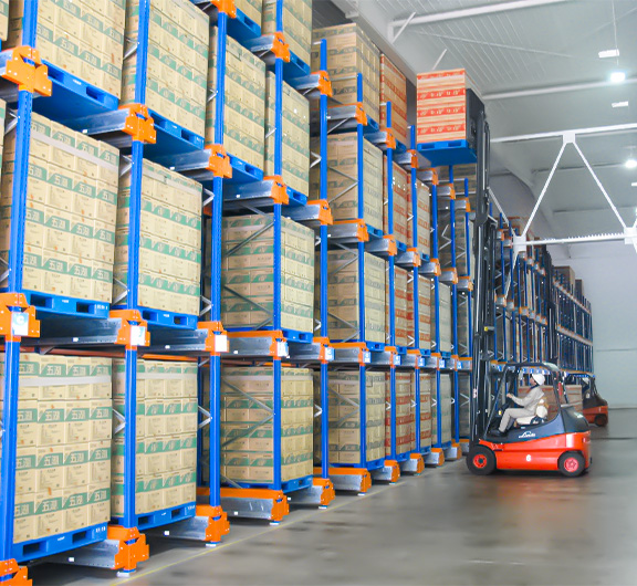 Semi-Automated Shuttle Racking with Forklift